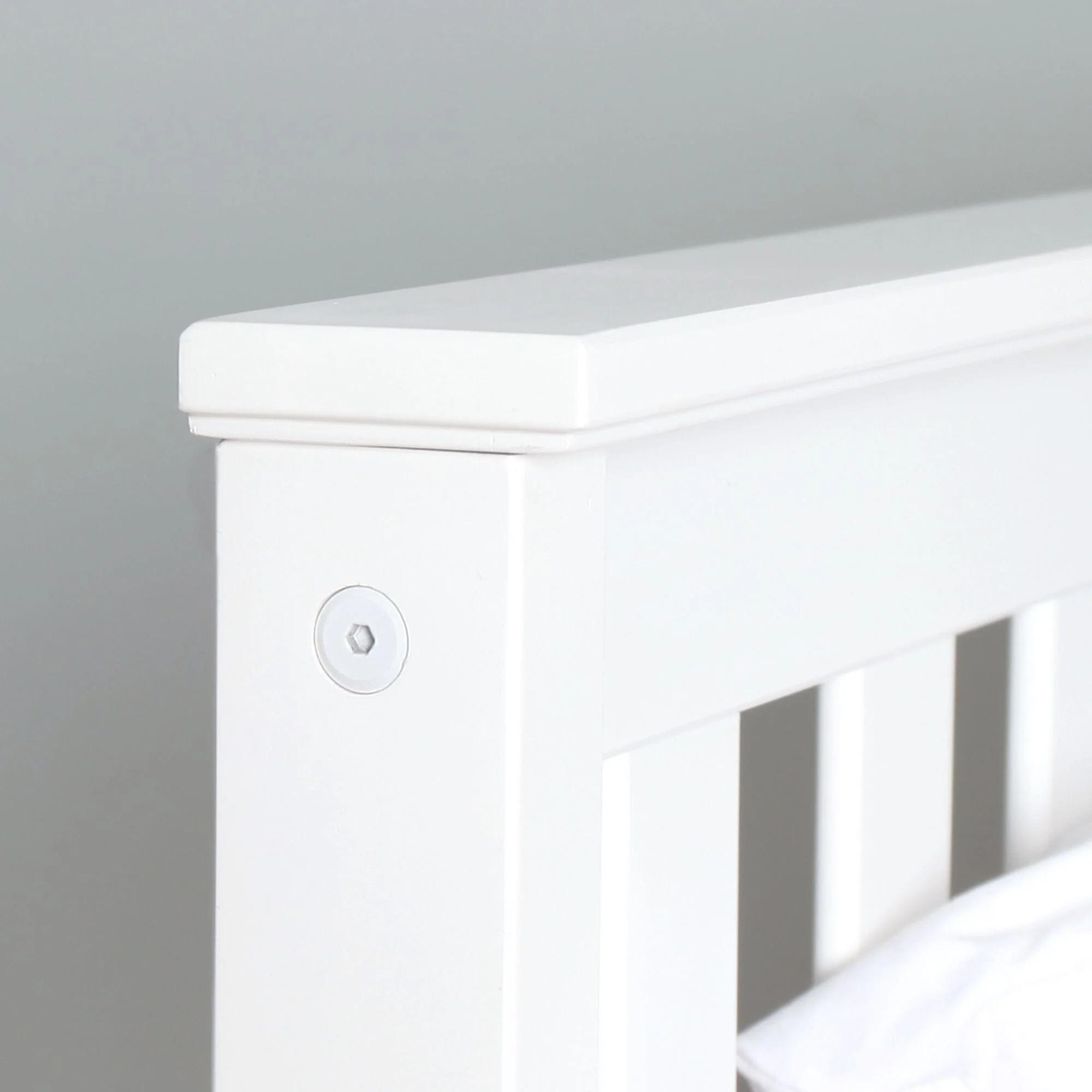 Classic Bed - Queen - Image 13