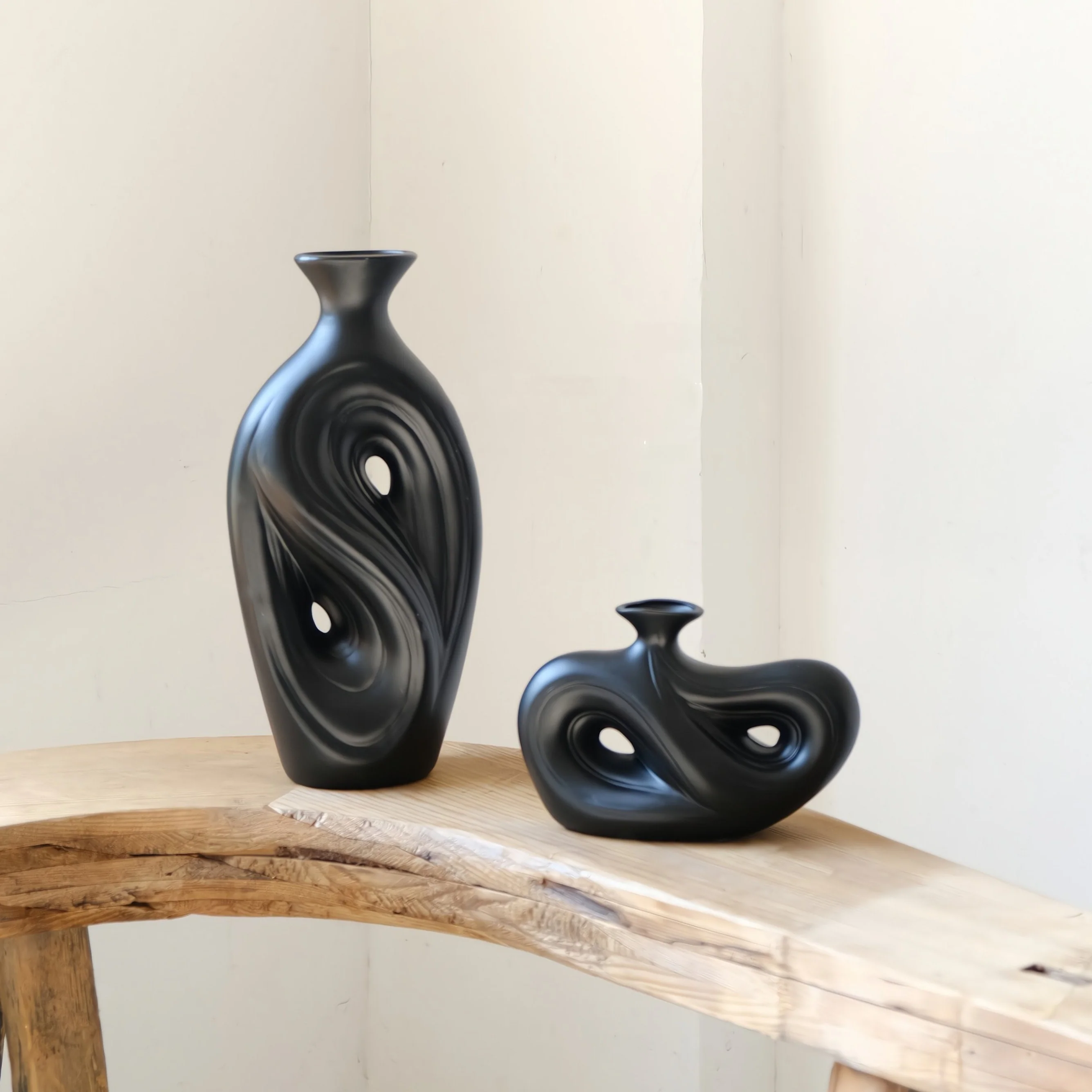 Handmade Black Ceramic Vase - Image 2