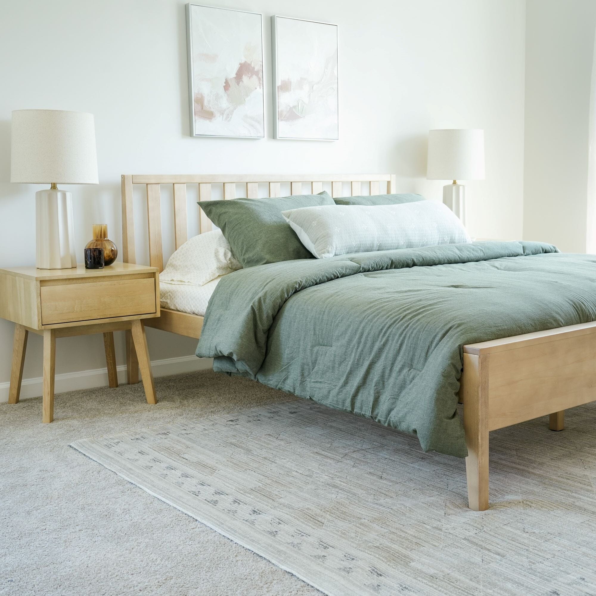Modern Bed - Queen - Image 3