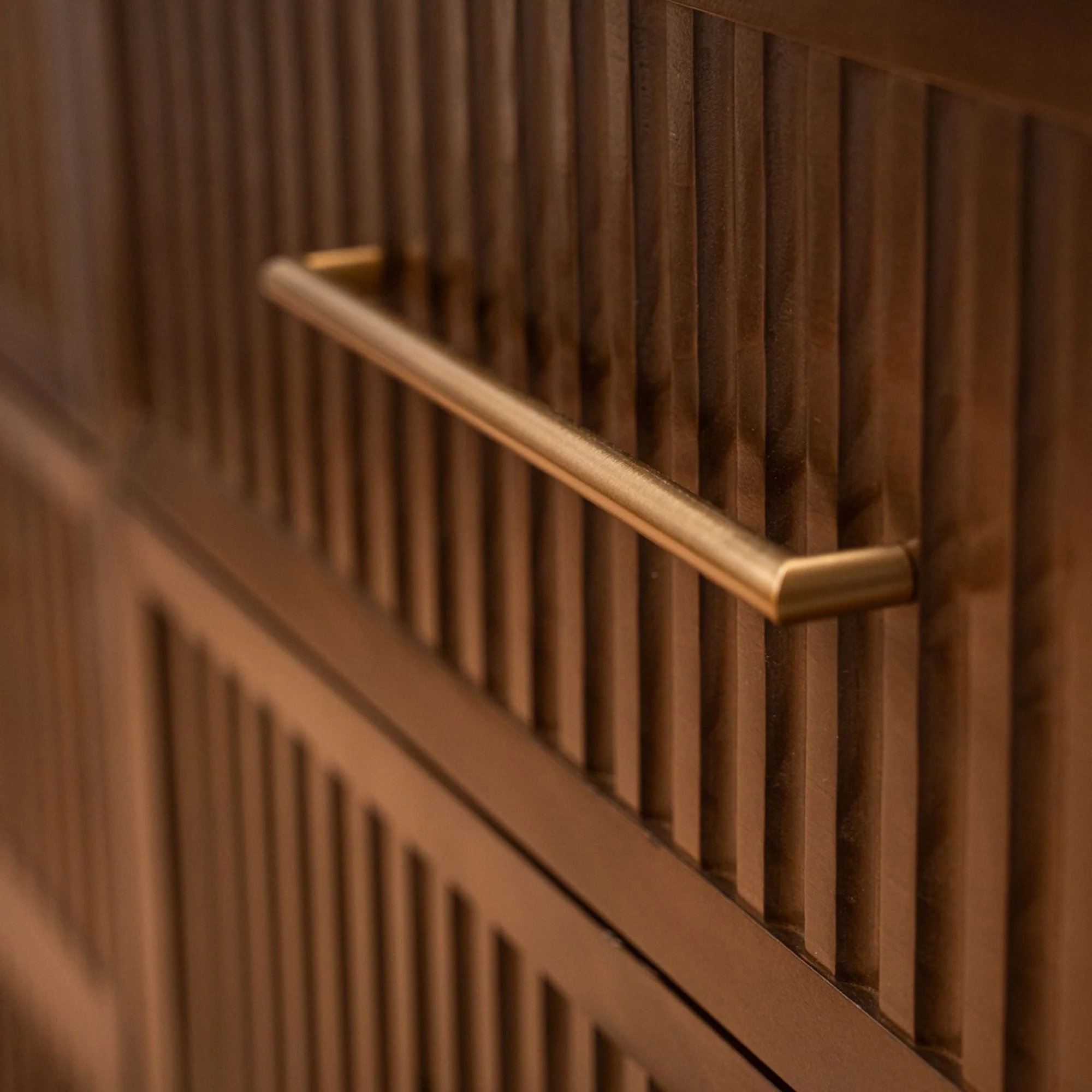 Sera 6-Drawer Dresser - Image 13