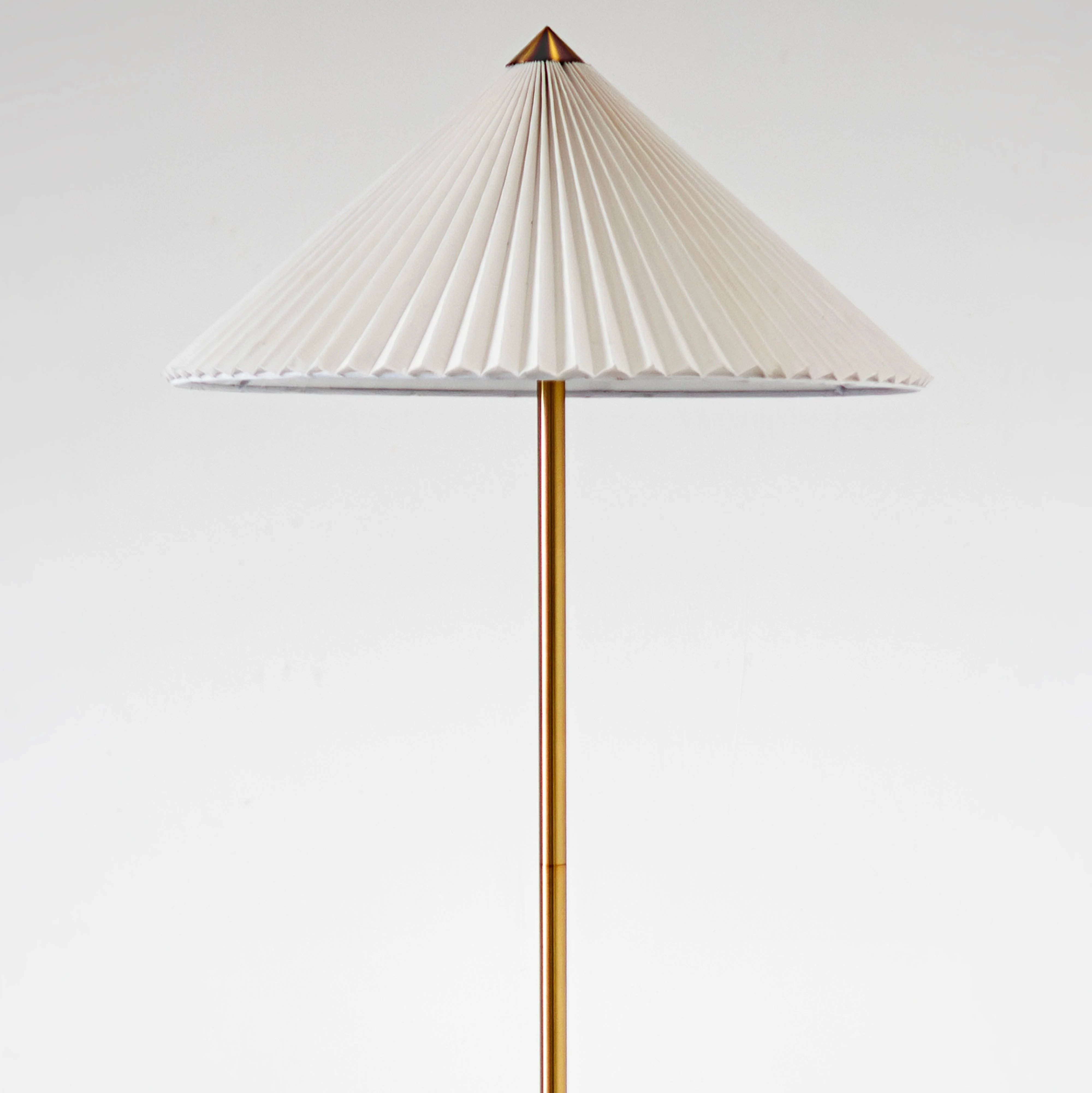 Sienna Floor Lamp by Brightech - Image 3