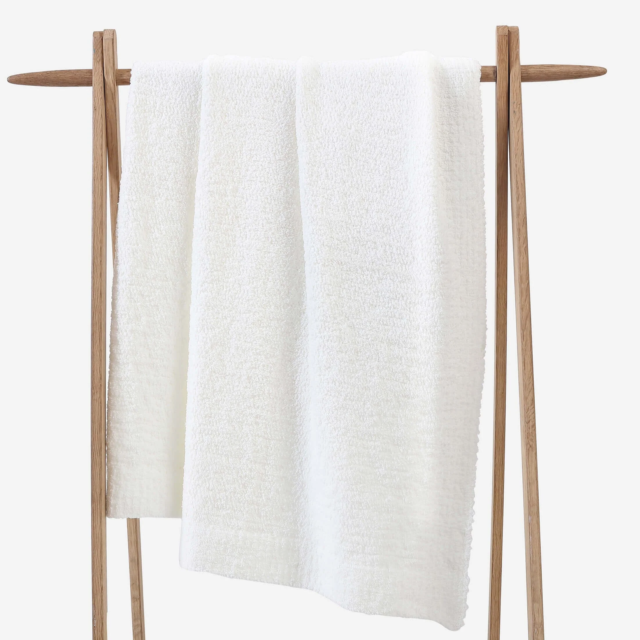Snug Throw by Sunday Citizen - Image 10